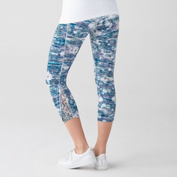 Lululemon Full On Luon True Self Crop Leggings Blurry Belle Multi, Size 0 - Picture 5 of 8